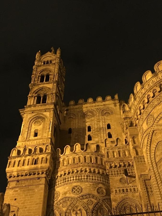Ai Carrettieri Della Cattedrale Palermo